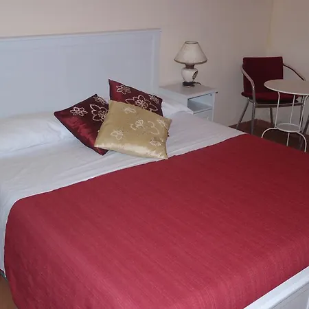 Agora Deluxe Hostel Pompei