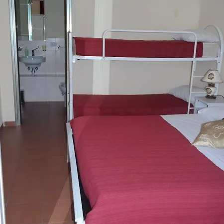 Hostel Agora Deluxe