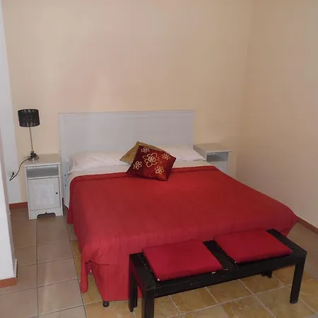Agora Deluxe Hostel *